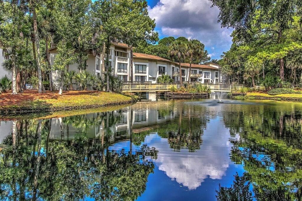 Beach Living - 3 Bed 2 Bath Seascape Villa - Just Steps To The Beach Hilton Head Island Dış mekan fotoğraf